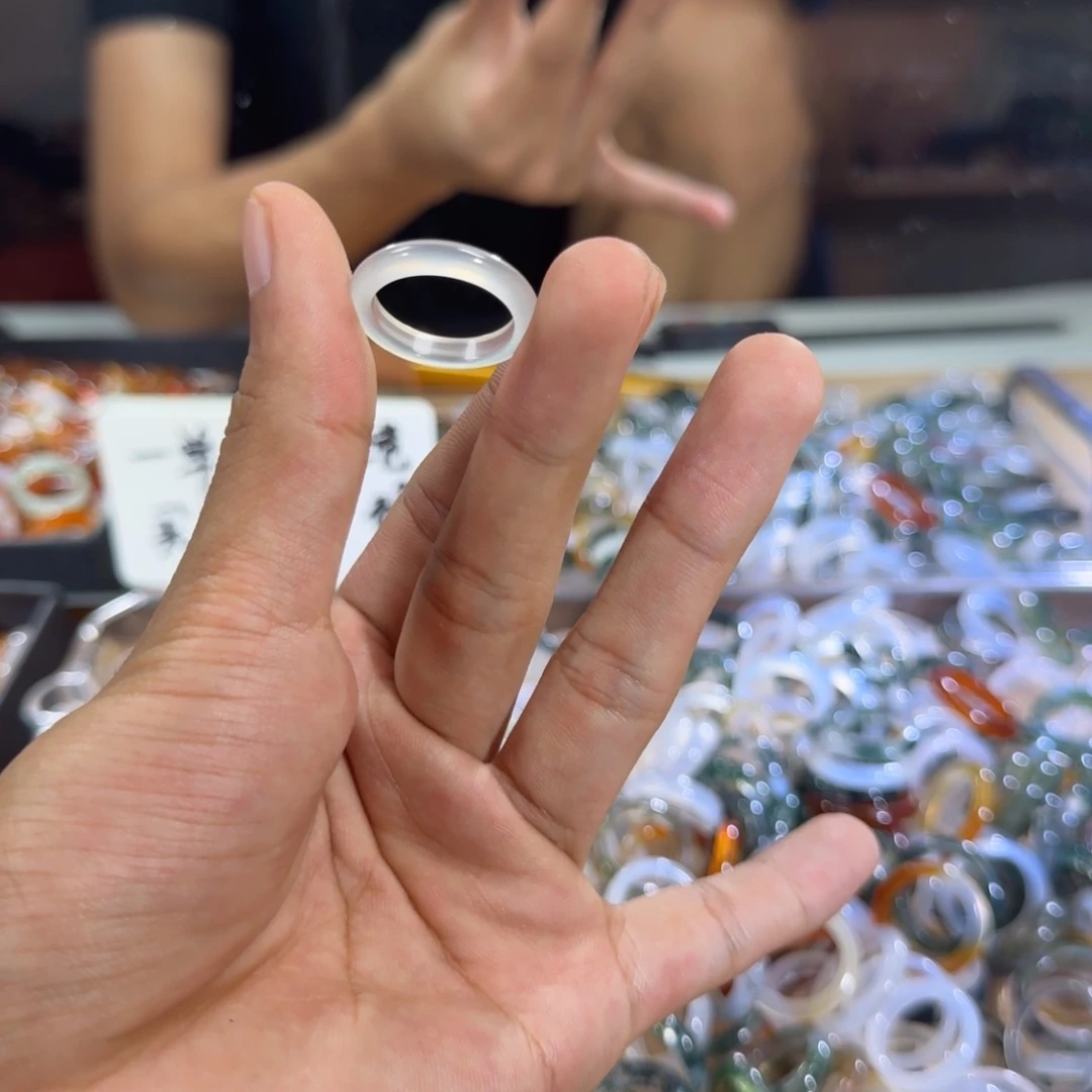 玛瑙/玉髓戒指未镶嵌340号17 圈有瑕疵买三送一