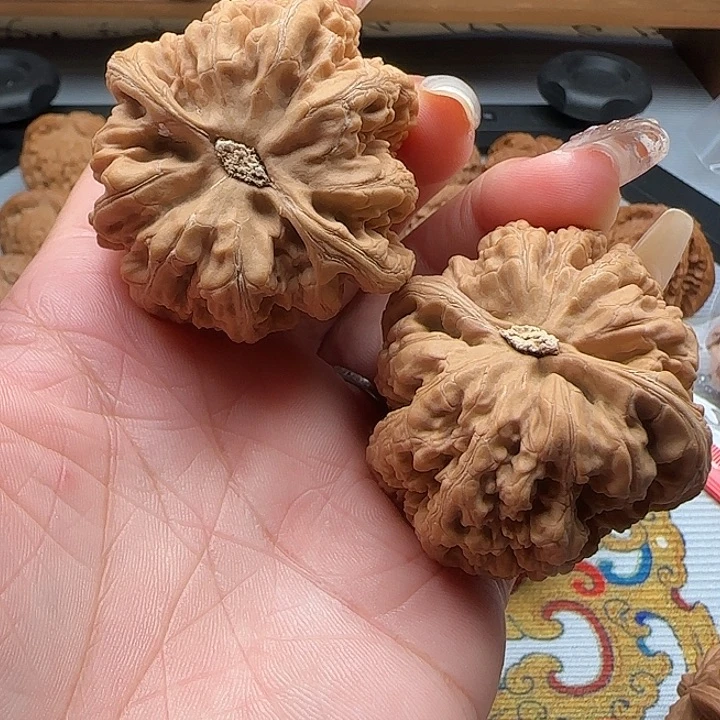 子***元把件文玩核桃原装大粗筋