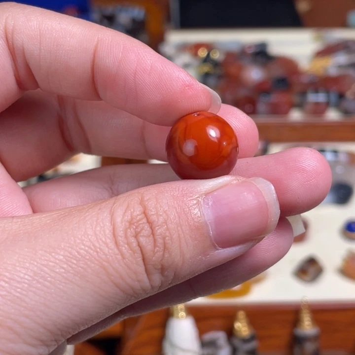 南红玛瑙未镶嵌颈饰90卡14