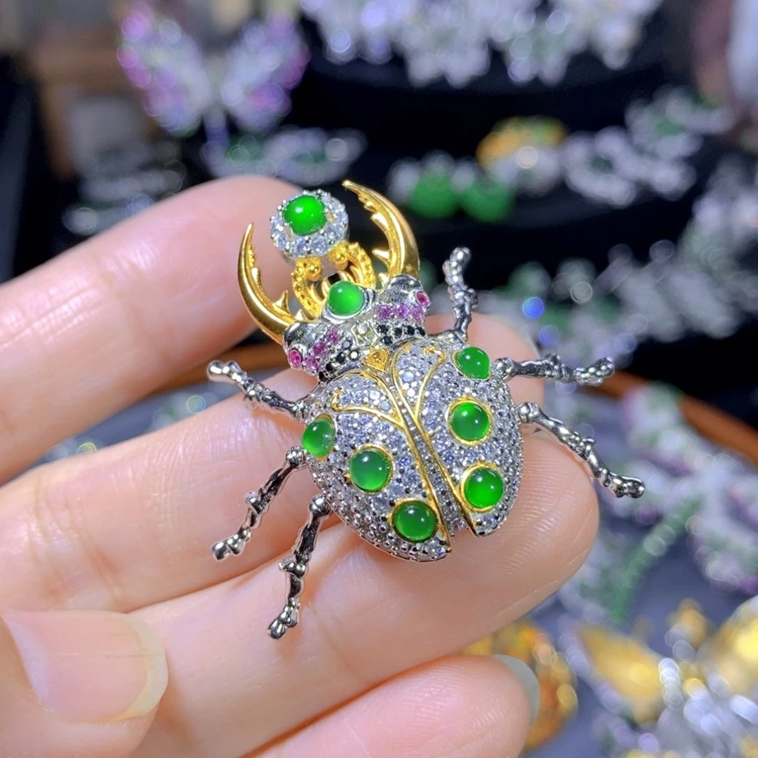 翡翠颈饰银S925镶嵌天然翡翠