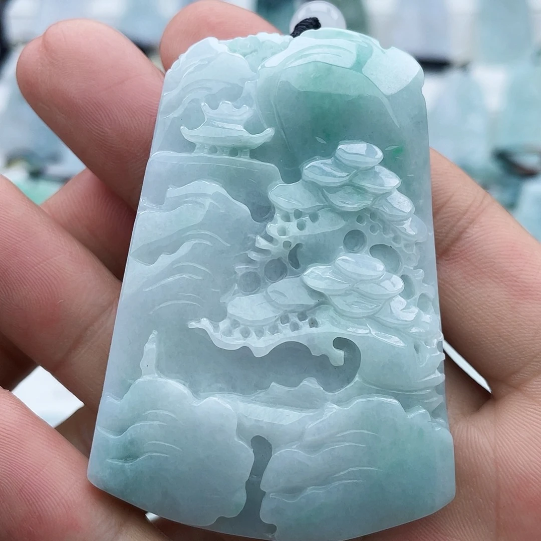颈饰未镶嵌翡翠吾**良翡翠