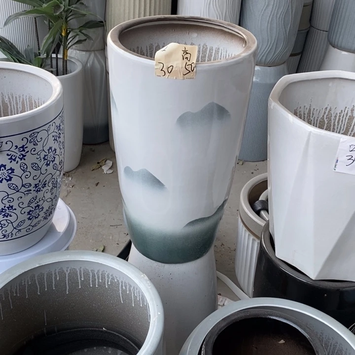 高腰锥形山水大号