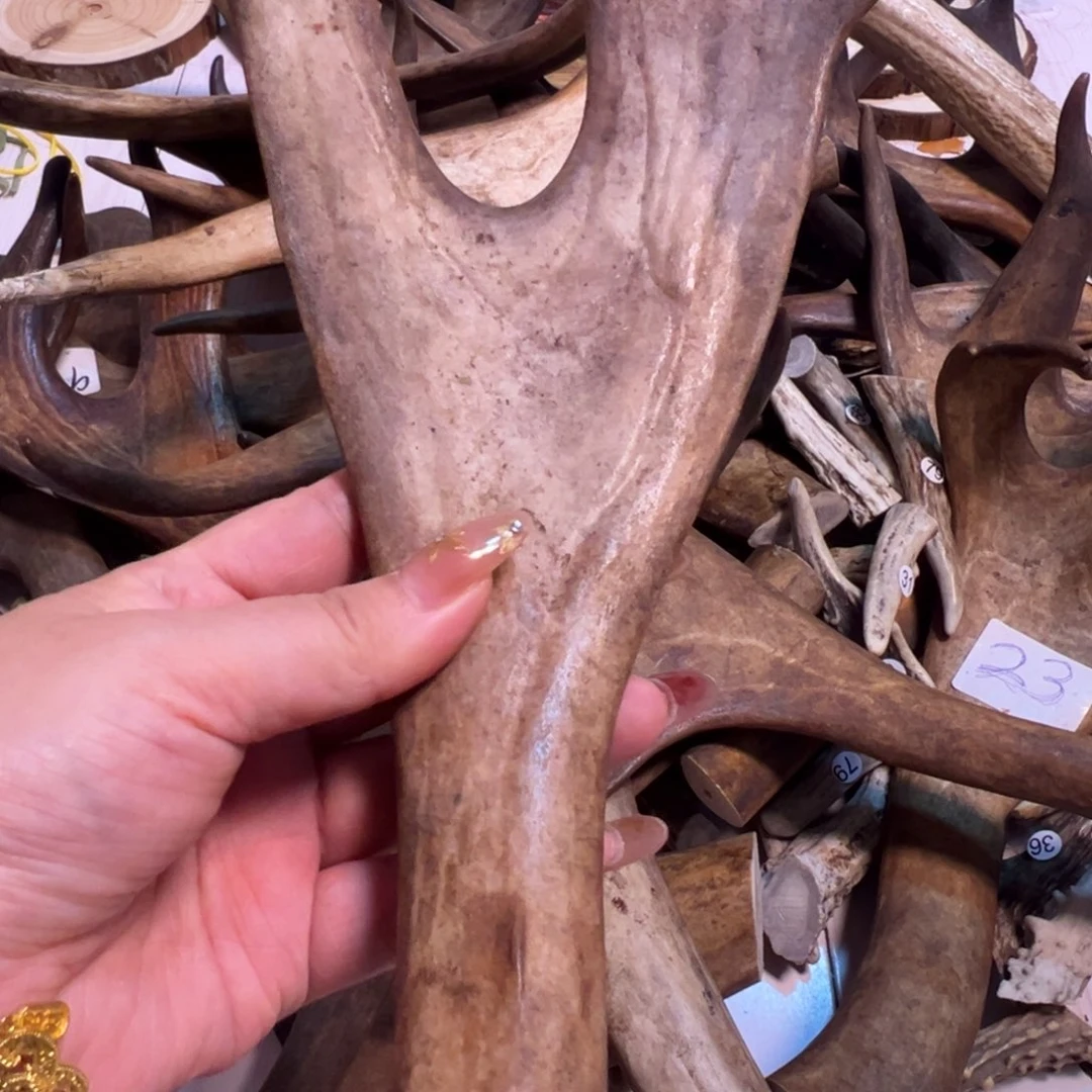 鹿骨把件福手把件