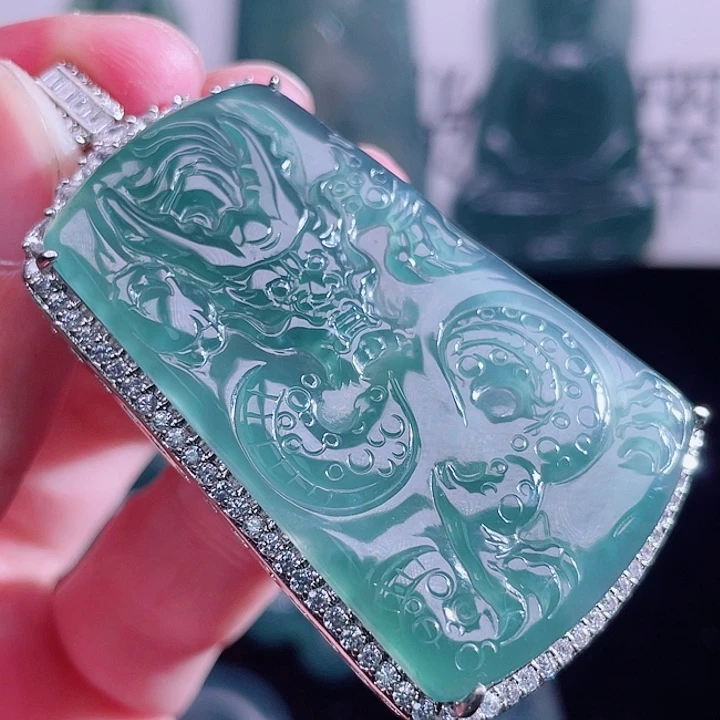 翡翠未镶嵌颈饰99999999999