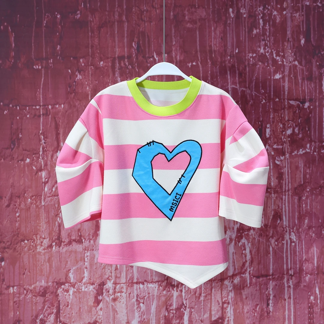 【韩哥女装】设计师高定面料欧货小众粉杏色条纹印花时尚T恤/7520A