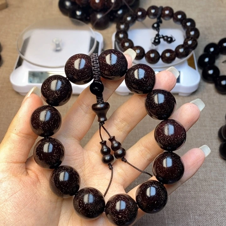 檀香紫檀（小叶紫檀）1.8爆星