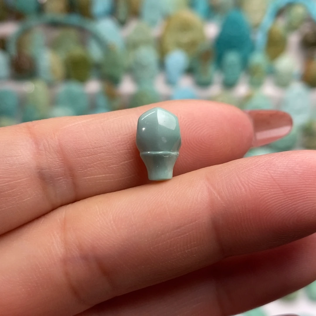 绿松石未镶嵌绿松石