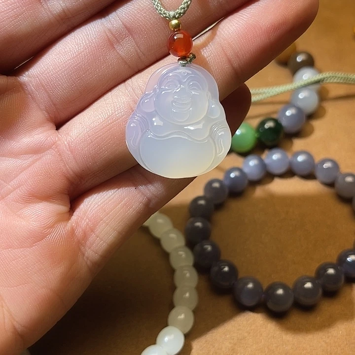 吊坠(赠链)未镶嵌透闪石质玉