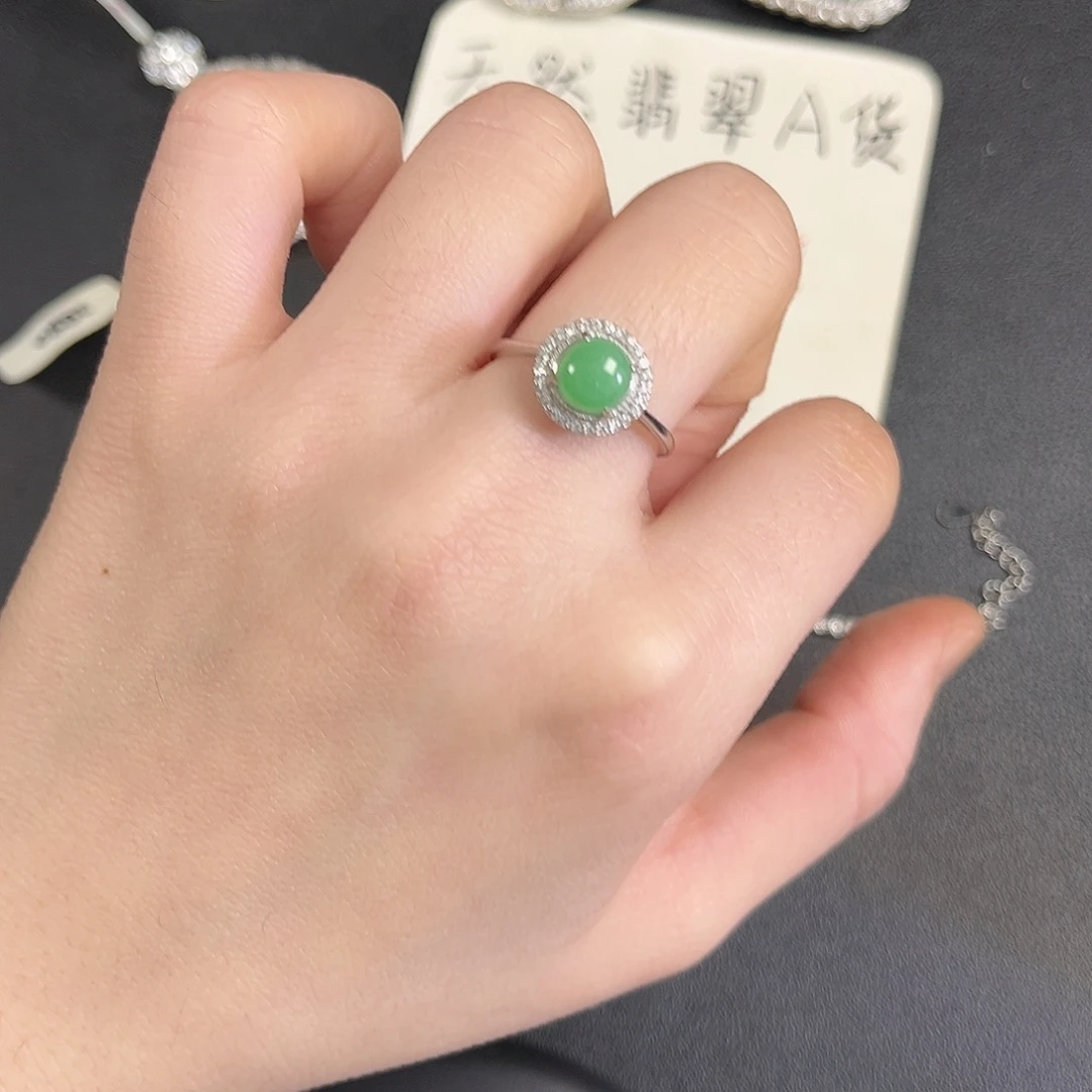 翡翠银S925镶嵌戒指蛋面戒指