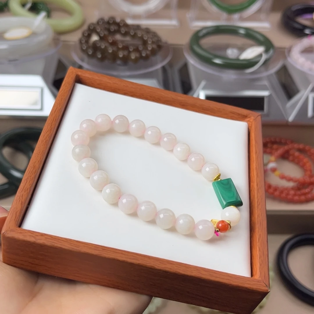 和田玉未镶嵌手串