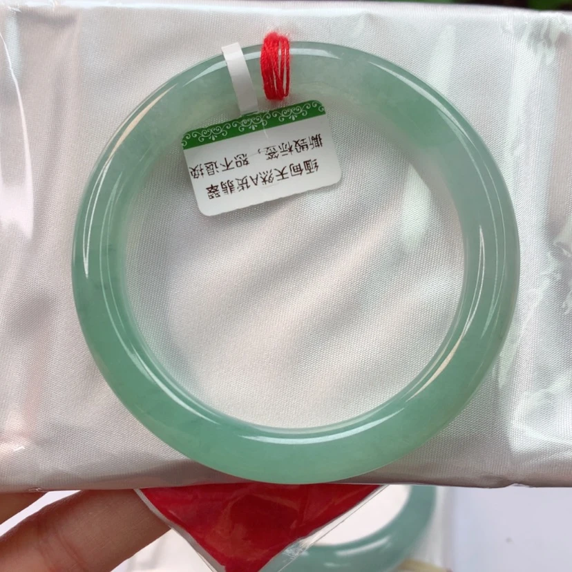 【闪购商品】翡翠手镯未镶嵌天然翡翠手镯