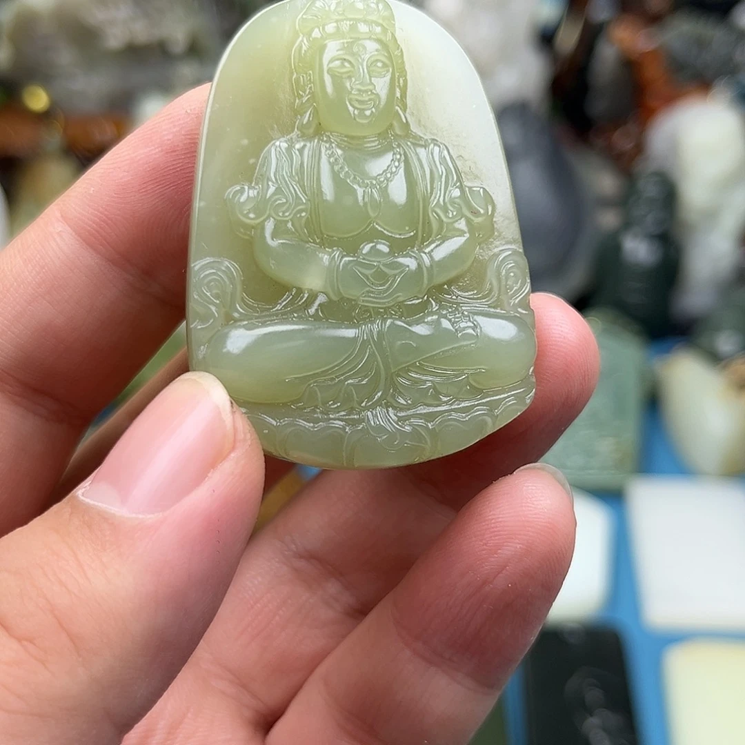 和田玉未镶嵌颈饰