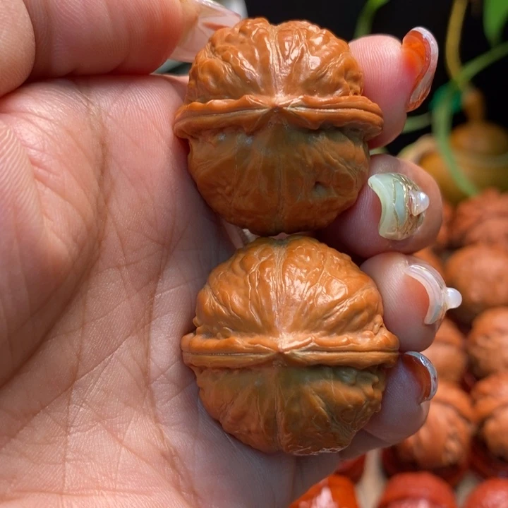 文玩核桃把件元宝