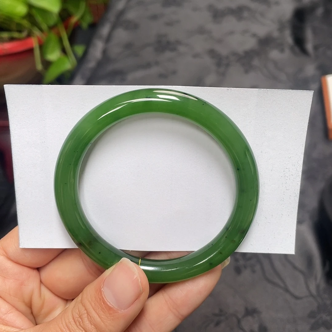 和田玉未镶嵌手镯-冰底辣阳绿