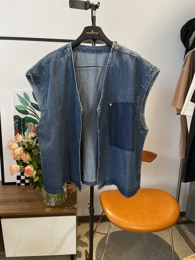 12 马甲 常规通勤宽松型无袖成人夏季衬衫个性韩版复古拼接