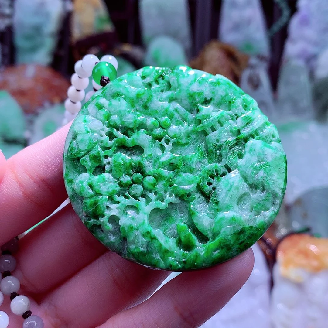 颈饰未镶嵌翡翠天然