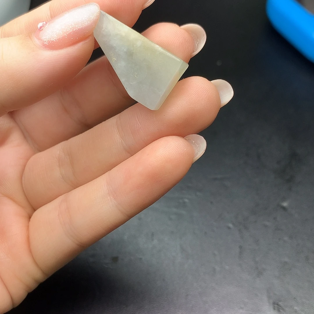 翡翠未镶嵌颈饰翡翠未镶嵌吊坠