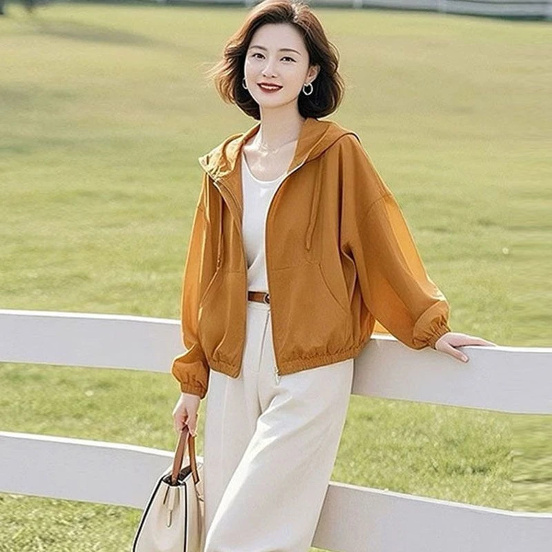 2025春夏多巴胺薄款宽松小个子休闲防晒夹克上衣短款新款连帽