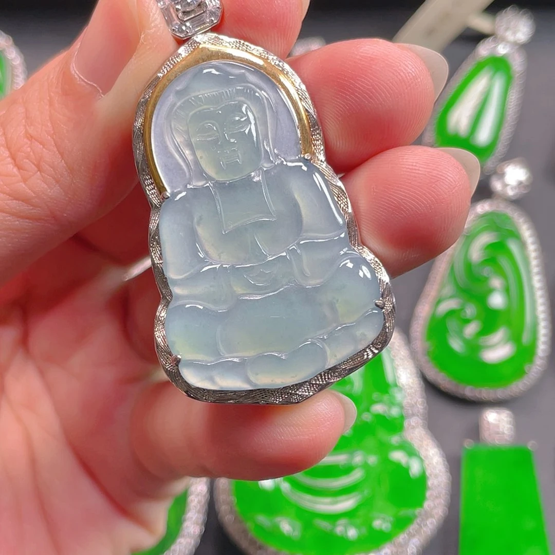 吊坠(不含链)未镶嵌翡翠