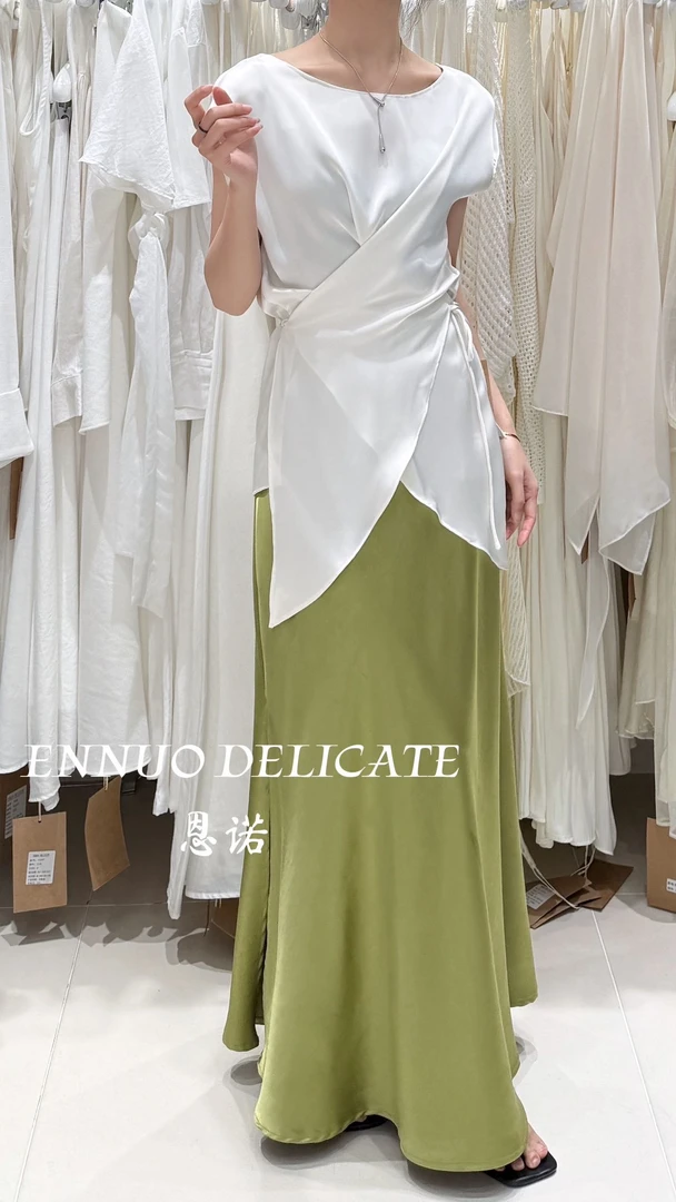 恩诺交叉系带显瘦无袖上衣 Y936（福福）