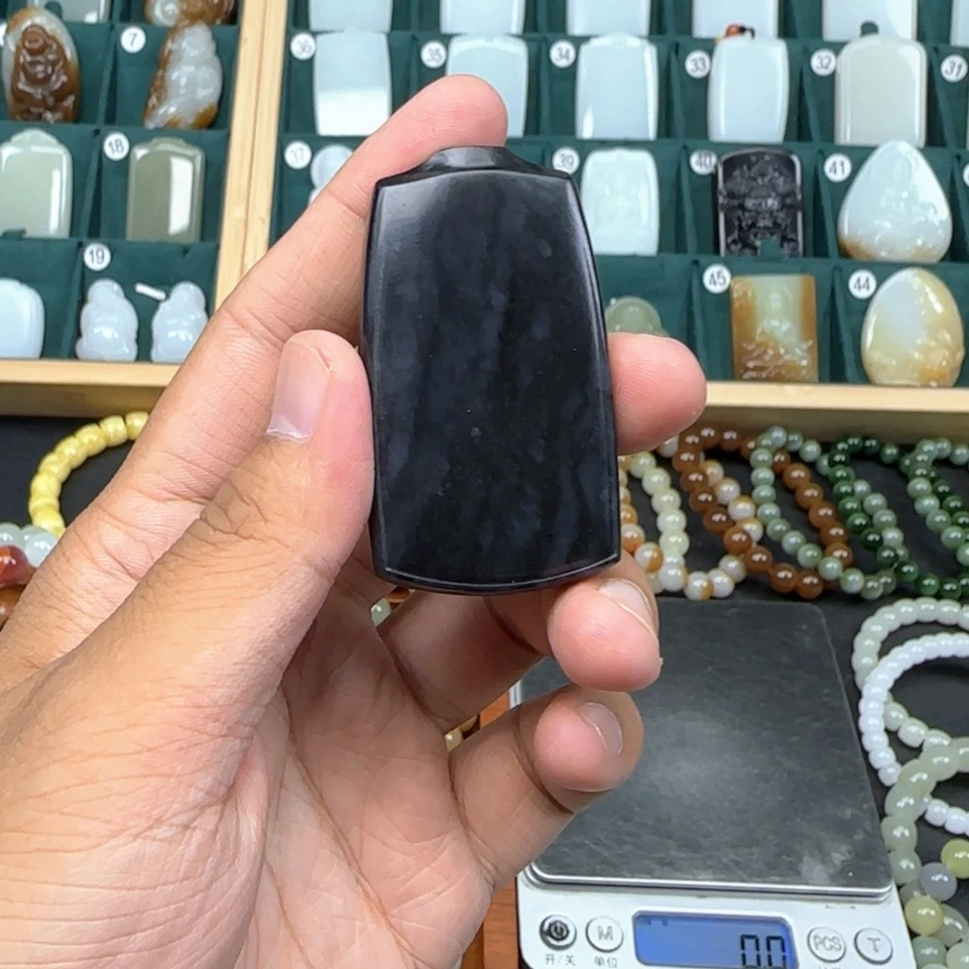 未镶嵌和田玉挂件