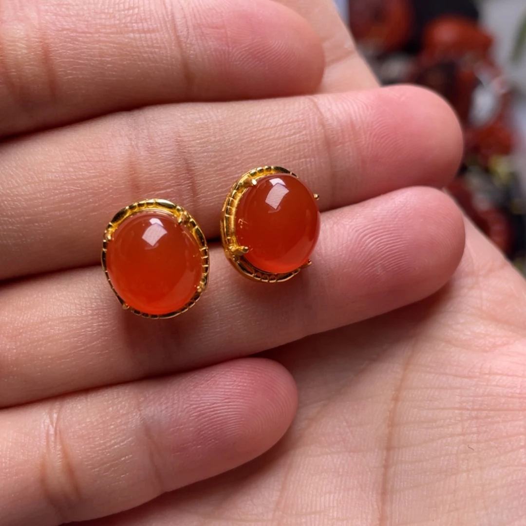 【闪购商品】银S925镶嵌高货保山冰红耳钉南红玛瑙