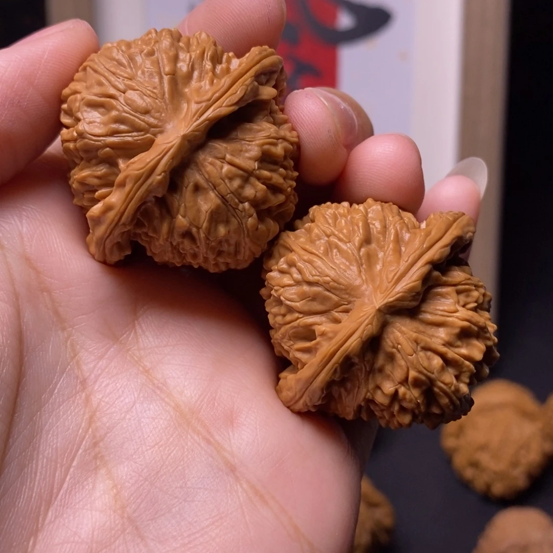 吊坠文玩核桃白狮子