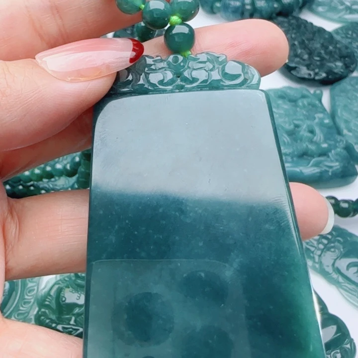 翡翠未镶嵌颈饰多样性发货天然A货翡翠