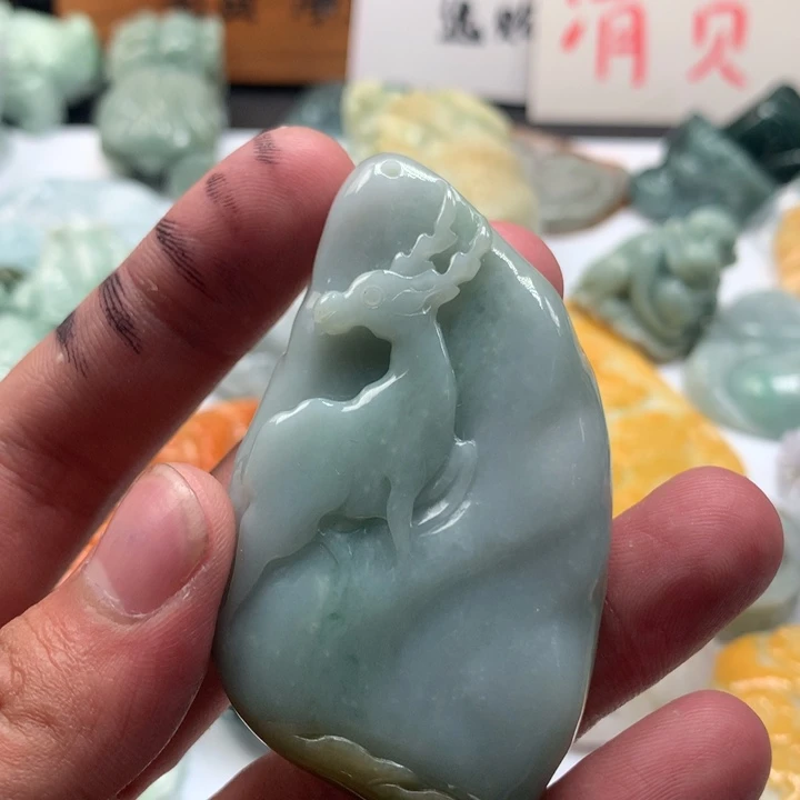 翡翠未镶嵌颈饰保真天然a货翡翠