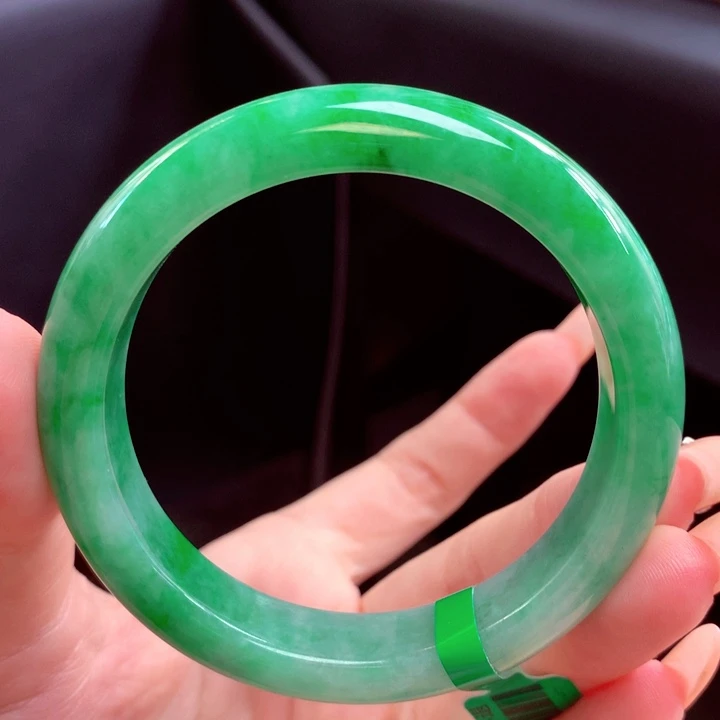 未镶嵌手镯翡翠翡翠