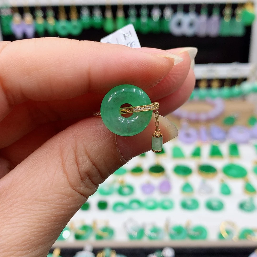 翡翠戒指18K金镶嵌完*