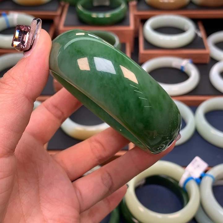 和田玉（碧玉）手镯5859圈口未镶嵌