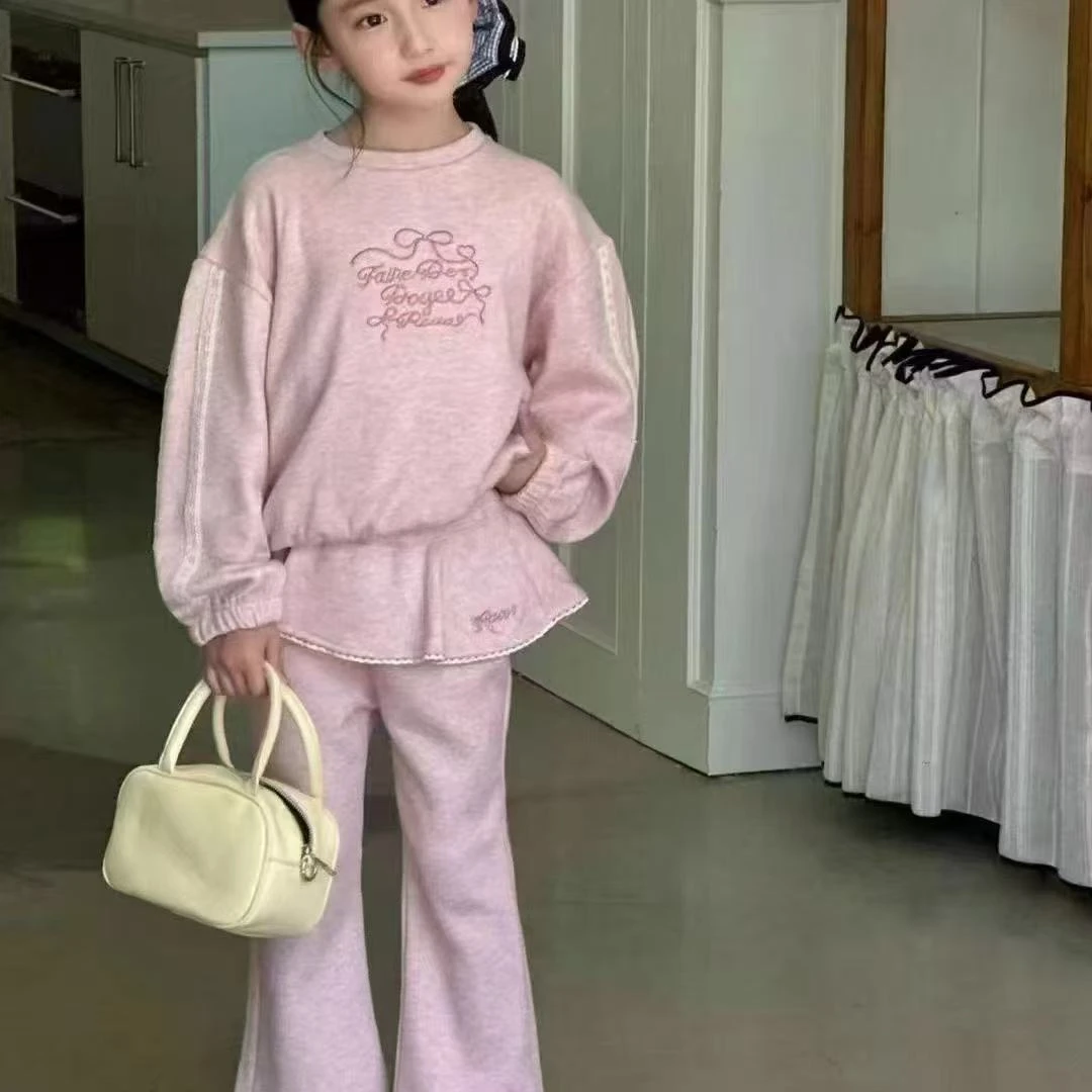 秋季时尚套装女童慵懒风百搭