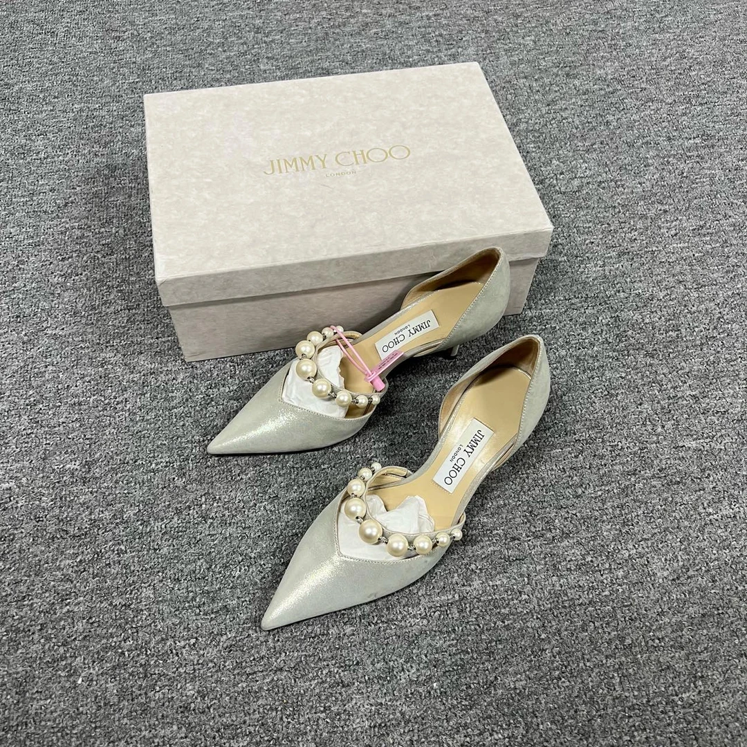 99新 JIMMY CHOO/吉米周 Jimmy Choo 珍珠高跟鞋 38 码