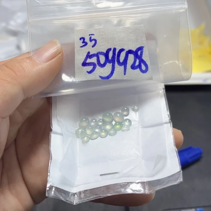 定制翡翠未镶嵌不退