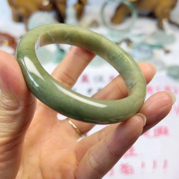 翡翠手镯未镶嵌纯天然缅甸A货翡翠手镯56