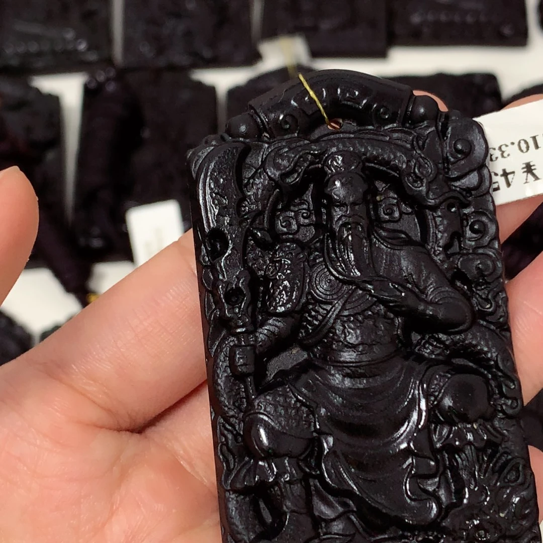 天然的缅料a货吊坠挂件