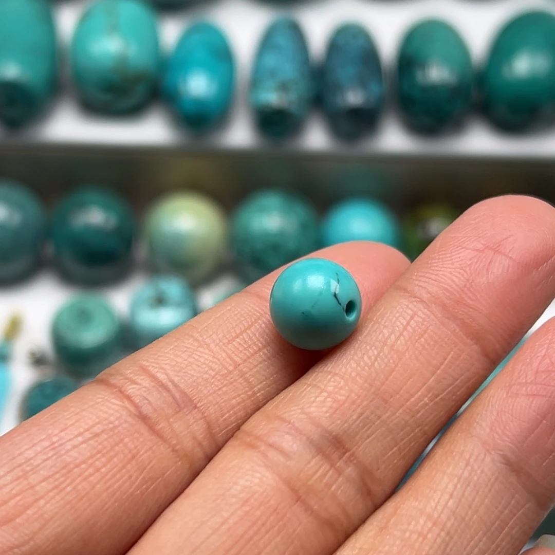 亮***亮南红玛瑙未镶嵌珠宝奇石