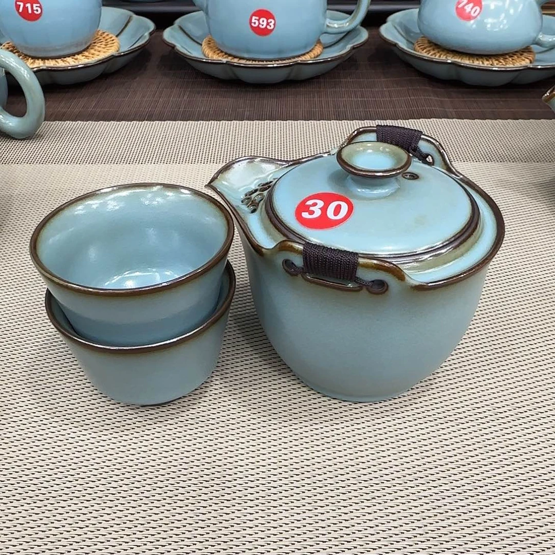 G***）瓷片编号发货，微瑕。