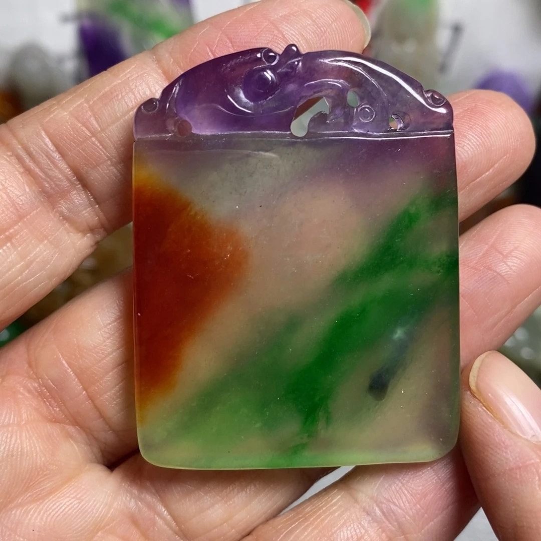 和田玉（糖玉）未镶嵌颈饰