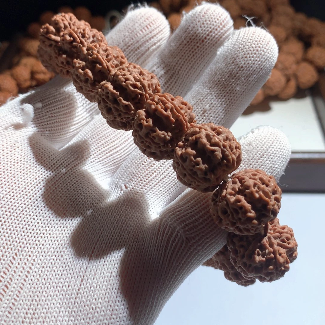 吊坠金刚菩提玉龙梅花20