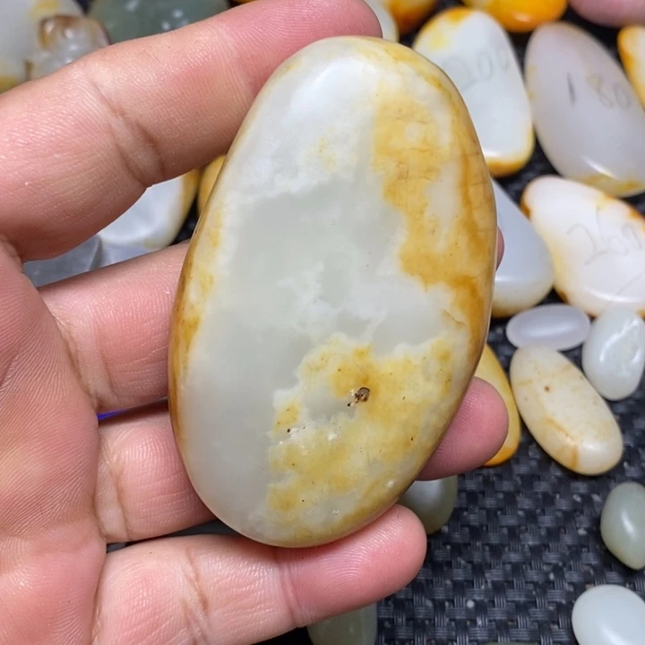 和田玉（白玉）珠宝奇石未镶嵌