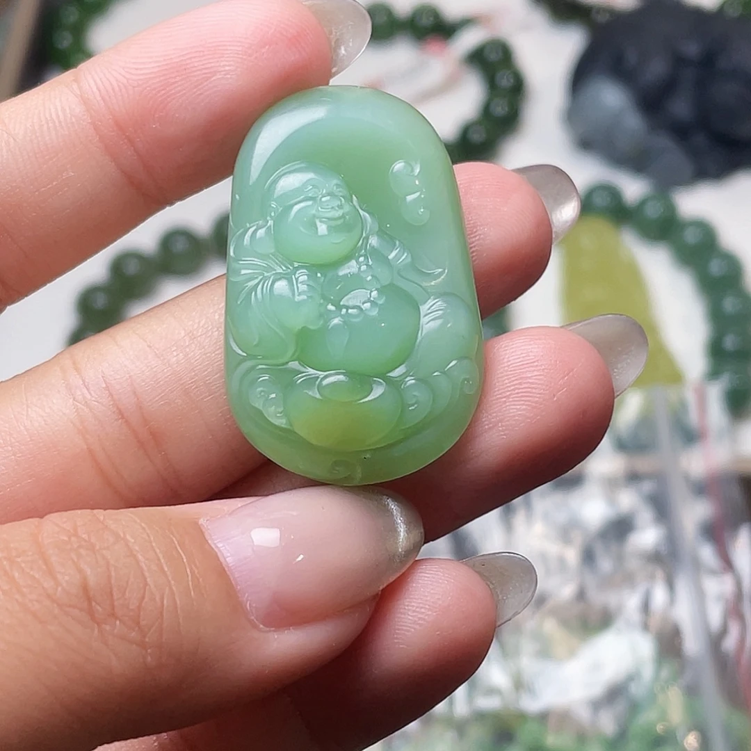 未镶嵌手链和田玉黑羊洞碧玉