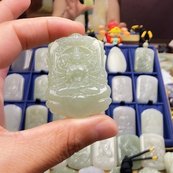 和田玉未镶嵌颈饰佛*6