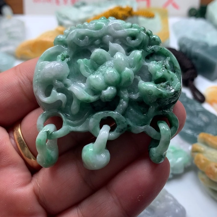 颈饰未镶嵌翡翠保真天然a货翡翠