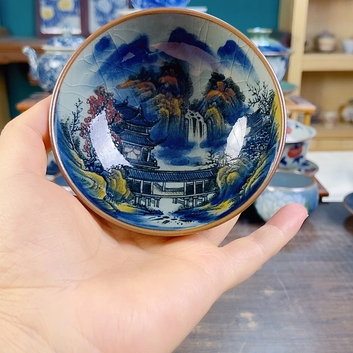 瓷片手工制作工艺精湛等