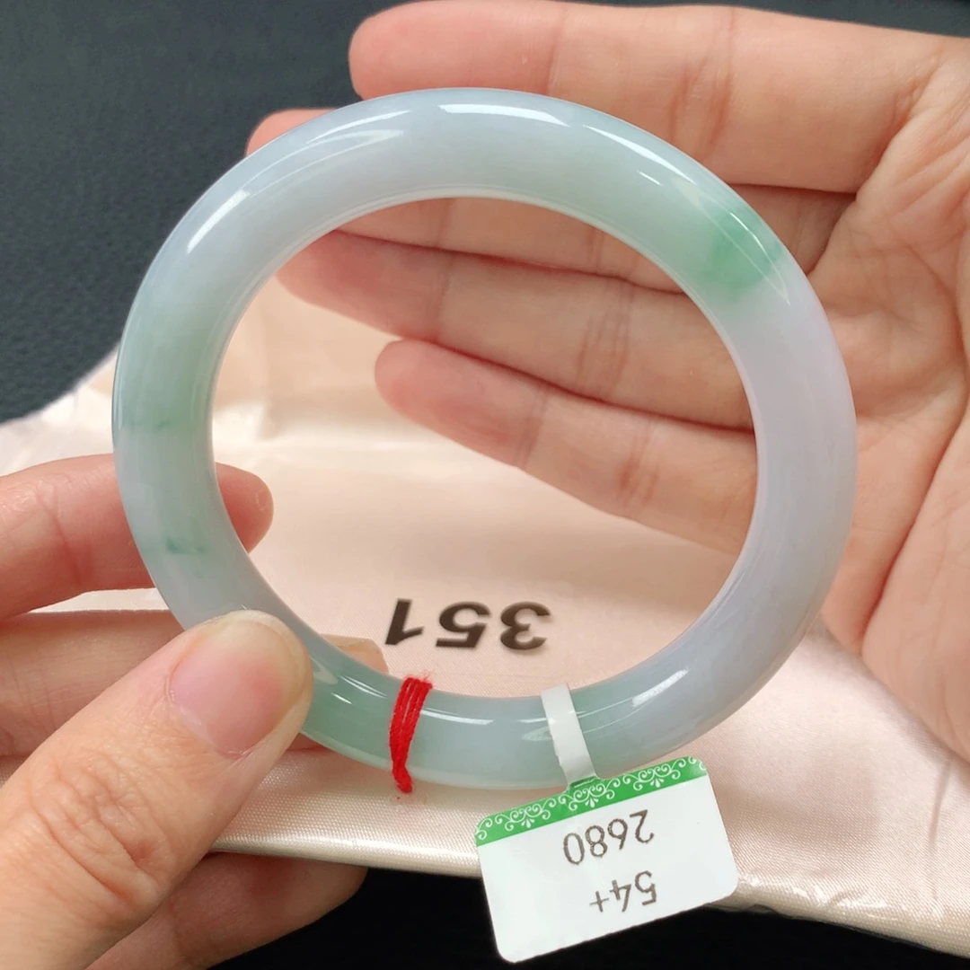 翡翠手镯未镶嵌缅甸圆54