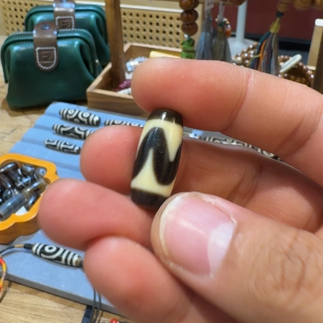 建成超顶虎牙长珠子