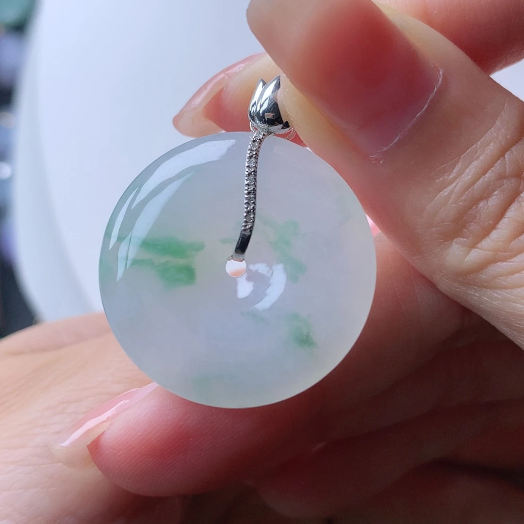 【闪购商品】翡翠18K金镶嵌吊坠(赠链)