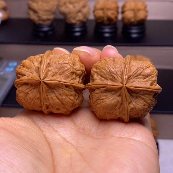 把件文玩核桃战斧四楞15